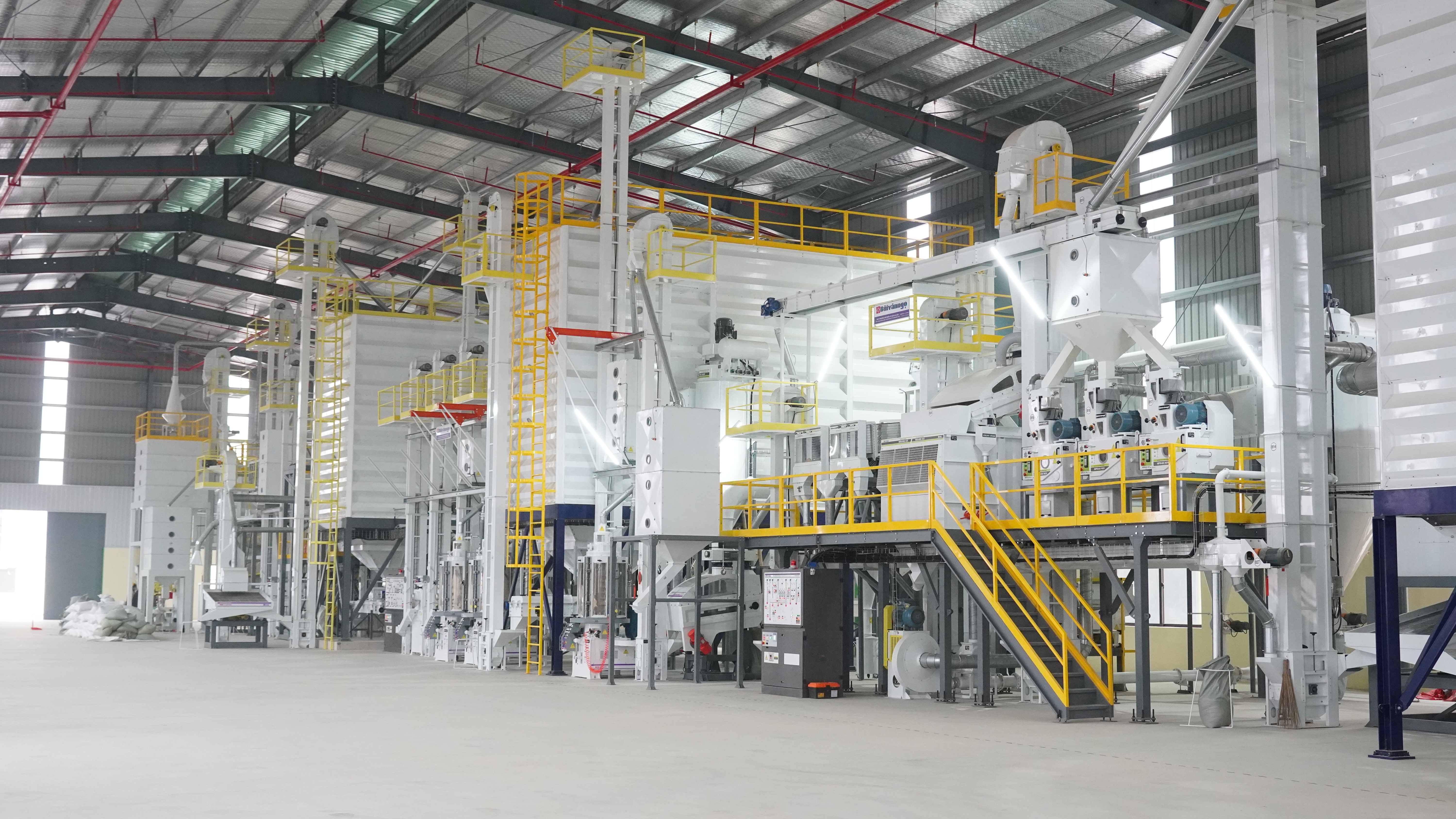Nhà Máy Chế Biến Nông Sản Chất Lượng Cao VinaGreen